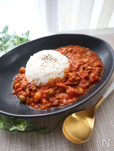 さば缶無水トマトカレー