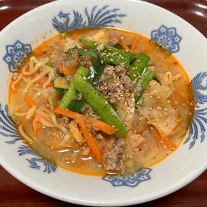 りんごの作ってみた!投稿(野菜たっぷり味噌ラーメン【おうちでお店の味！】)