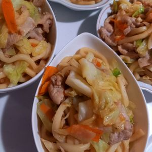 852468の作ってみた!投稿(豚肉とキャベツのおかかバター醤油うどん【#残り野菜】)