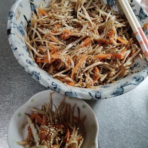 1422331の作ってみた!投稿(レンジで作り置き♡簡単『きんぴらごぼう』)