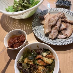 はなうざーの作ってみた!投稿(皆でわいわい😋🍺特製甘辛味噌のサムギョプサル(韓国焼肉))