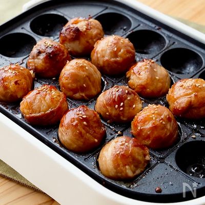 【たこ焼き器で肉巻きおにぎり】一口サイズで子どもが食べやすい