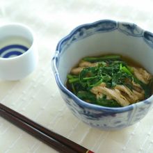 せりと油揚げのおひたし