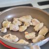 【胸肉とピーマンの甘ポン】ご飯がすすむ♩あと引く美味しさの工程2