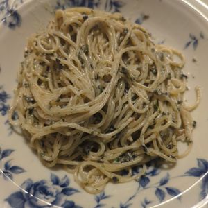 たりおの作ってみた!投稿(混ぜるだけで絶品！海苔まみれクリームパスタ)