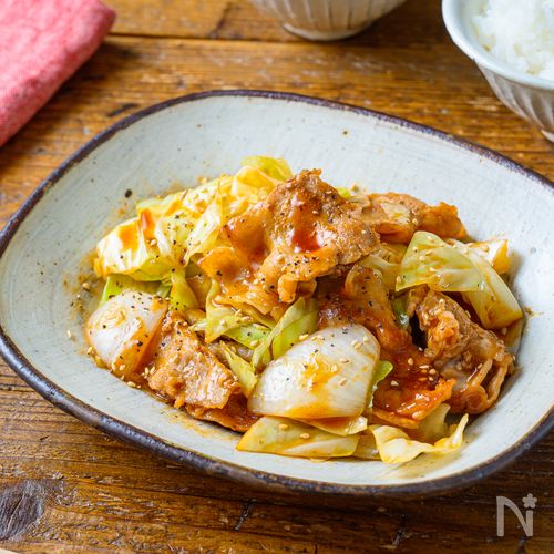 【ワンパン韓国おかず！】豚バラキャベツのタッカルビ風炒め