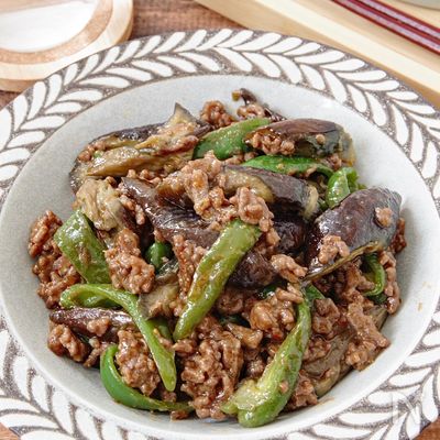 濃厚！ご飯のおとも！なすとピーマンの肉味噌炒め