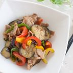 『豚肉と夏野菜の生姜焼き風炒め』＃お弁当＃簡単