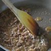【あるスパイスで絶品】ズッキーニの重たくない肉味噌グラタンの工程2