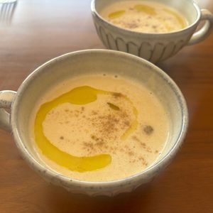 こむぎの作ってみた!投稿(カルダモン香る★ひよこ豆のポタージュ)