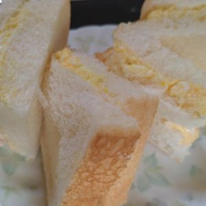 まなみの作ってみた!投稿(【ふわふわ♡定番のたまごサンド】シンプルでおいしい！)