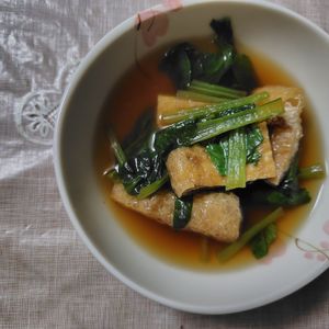 ちせの作ってみた!投稿(副菜におすすめ♡基本の『小松菜と油揚げの煮びたし』)