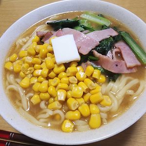 ナムディの作ってみた!投稿(【ほうれん草とベーコンとコーンの味噌バターラーメン】)