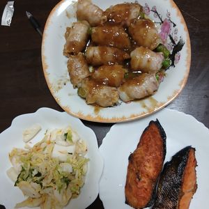 マンチカンのがんもの作ってみた!投稿(アスパラの肉巻き)