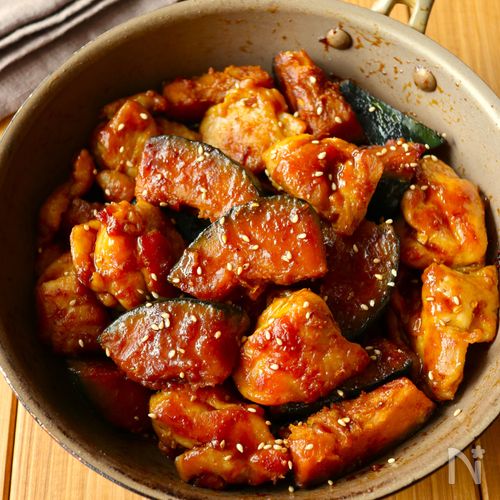 ワンパン10分！【鶏肉×かぼちゃ甘辛照り炒め】しっとり甘い♩