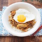 根菜たっぷり豚キムチ丼