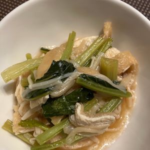 ミントミントの作ってみた!投稿(【小松菜と油揚げの炒め煮】じゅわ〜と染みる副菜♡作り置きにも)