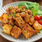 【節約食材でボリューム満点】豚こまと厚揚げのコチュマヨ炒め