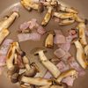 焼肉のたれで！スナップエンドウとしめじのカレー炒めの工程4
