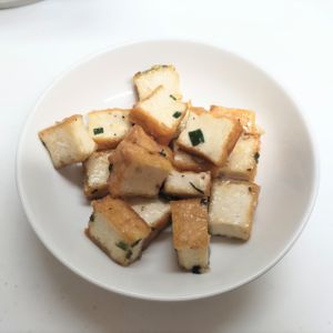めるかの作ってみた!投稿(【フライパン１つで作る】厚揚げの焼き肉のタレ炒め)