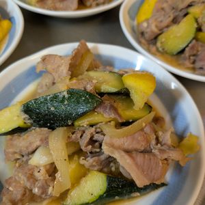 はるはるの作ってみた!投稿(ズッキーニと豚肉のスタミナ旨ぽん味噌炒め)