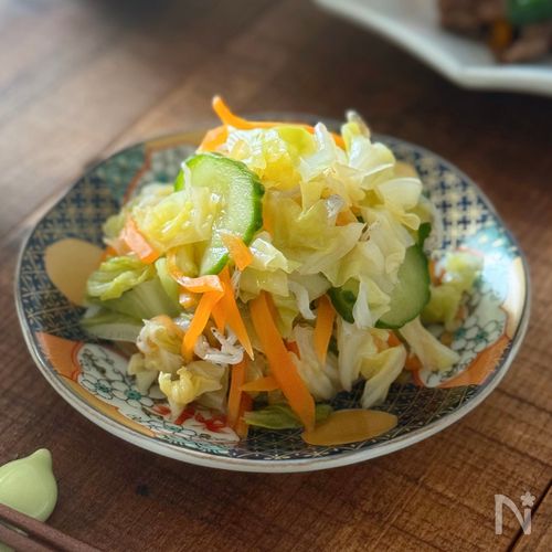 野菜とじゃこの酢の物