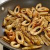 旬の香り♪【新ごぼうとちくわの甘辛ごま炒め】の工程4