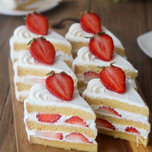 【感動のしっとりふんわり生地】いちごの米粉ショートケーキ