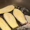 【肉なしでガッツリ】なすの照り焼き丼の工程1