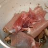 秋のキノコを味わう‼︎『舞茸と生ハムのマリネ』の工程3
