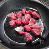 牛肉とキノコのだし醤油炒めの工程1