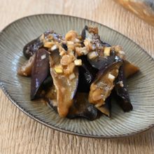 香味だれがしみしみ!【油淋なす】
