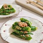 【とろとろオクラの梅胡麻和え】やわらかく茹でたオクラで