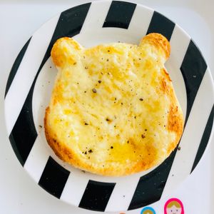 ちひろの作ってみた!投稿(ハマる！やみつき絶品【はちみつチーズトースト】)