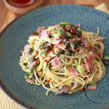 【これは飲める】ピリ辛お漬物パスタ♪ワンパンで簡単！
