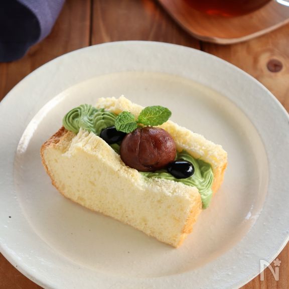 栗と黒豆のシフォンサンド