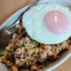 まゆのの作ってみた!投稿(☆あまから~牛肉ガーリックチャーハン☆)
