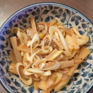 たりおの作ってみた!投稿(5分ですぐ！やみつきおつまみ♪【メンマとネギのピリ辛和え】)