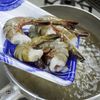 海老とタコ、きゅうりの塩こんぶサラダの工程1