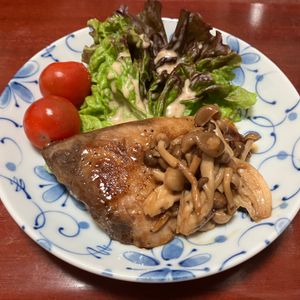 りんごの作ってみた!投稿(【ぶりのレモンバターソテー】爽やかなレモン香る♪)