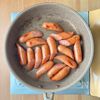 フライパン10分！【ソーセージ×じゃがいもガリバタ醤油炒め】の工程3