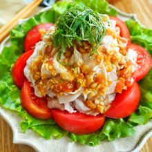 野菜たっぷり♩梅香味だれの豚しゃぶサラダ