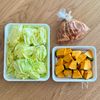 豚肉とかぼちゃとキャベツのおかず味噌汁の工程1