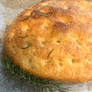 りりぃの作ってみた!投稿(【ふわもち食感♪こねないフォカッチャ】簡単なのに本格的！)