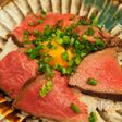 絶品ソースで！フライパンで簡単ローストビーフ丼