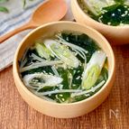 おいしく腸活♩わかめとえのきのねぎ塩スープ
