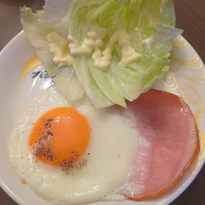 たりおの作ってみた!投稿(綺麗な半熟目玉焼き)