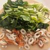 レンジで簡単♩小松菜とちくわの白だしあえの工程1