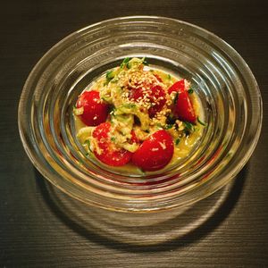 りんの作ってみた!投稿(トマトときゅうりのツナ入り棒棒鶏風ごまだれサラダ)