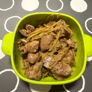 m★egの作ってみた!投稿(美味しく鉄分補給！＊新生姜と鶏レバーの甘辛煮＊)